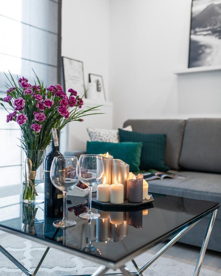 Plac Bankowy Serviced Apartments Warszawa Eksteriør bilde